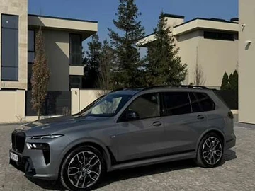 Авто BMW X7 2023 № 8662897