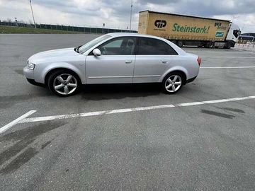 Авто Audi A4 2001 № 8662944
