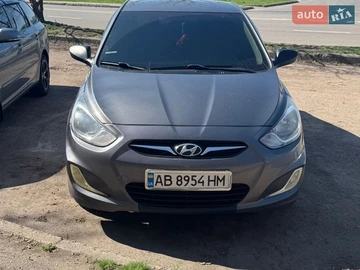 Авто Hyundai Accent 2013 № 8662999