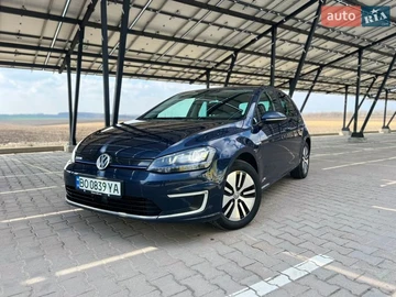 Авто Volkswagen E-Golf 2015 № 8663171