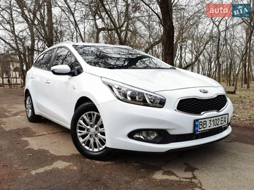 Авто KIA Ceed 2013 № 8663237
