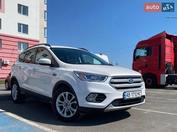 Авто Ford Escape 2018 № 8663262
