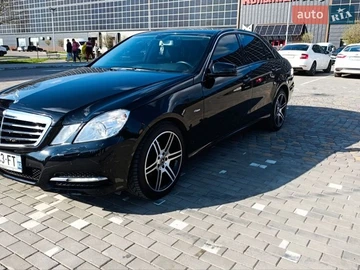 Авто Mercedes E-Class 2011 № 8663271