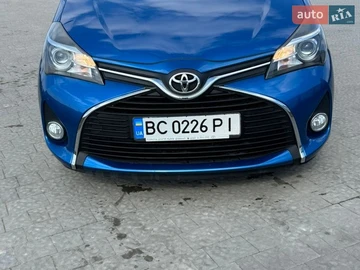 Авто Toyota Yaris 2015 № 8663280