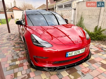 Авто Tesla Model 3 2021 № 8663532