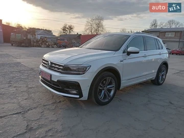 Авто Volkswagen Tiguan 2017 № 8663545