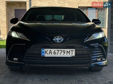 Авто Toyota Camry 2023 № 8663579
