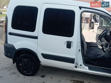 Авто Renault Kangoo 2002 № 8663613