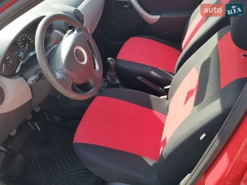Авто Dacia Sandero 2010 № 8663656