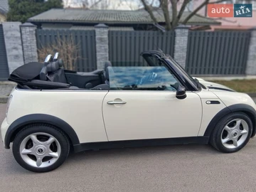 Авто MINI Convertible 2006 № 8663881