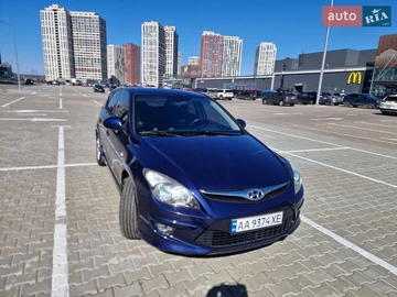Авто Hyundai I30 2011 № 8663910