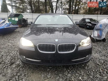 Авто BMW 5 Series 2013 № 8663978