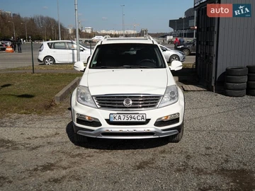 Авто SsangYong Rexton 2013 № 8664125