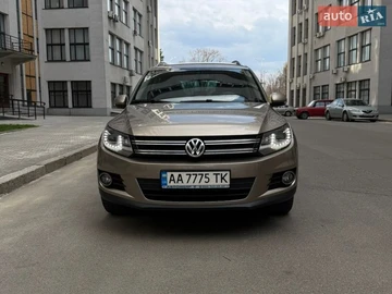 Авто Volkswagen Tiguan 2014 № 8664181