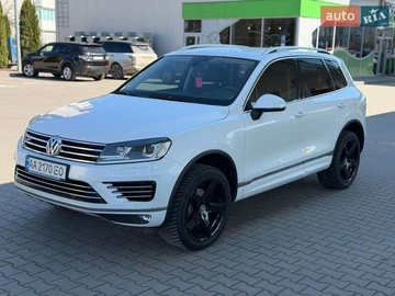 Авто Volkswagen Touareg 2018 № 8664219