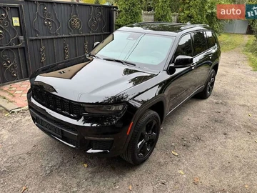Авто Jeep Grand Cherokee 2024 № 8664261