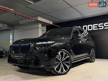 Авто BMW X7 2023 № 8664280