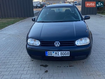 Авто Volkswagen Golf 2003 № 8664329