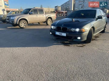 Авто BMW 5 Series 1999 № 8664566