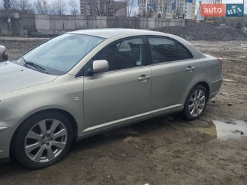 Авто Toyota Avensis 2004 № 8664603