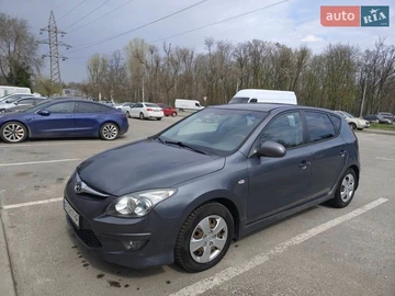Авто Hyundai I30 2011 № 8664645