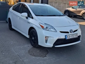 Авто Toyota Prius 2014 № 8664858