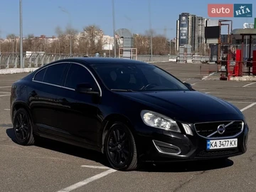 Авто Volvo S60 2012 № 8664880