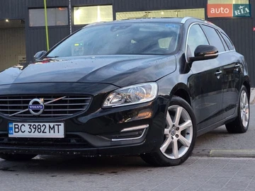 Авто Volvo V60 2017 № 8664906