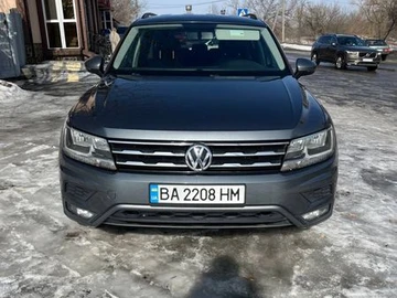Авто Volkswagen Tiguan 2017 № 8665087