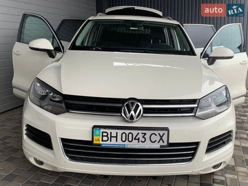 Авто Volkswagen Touareg 2011 № 8665107