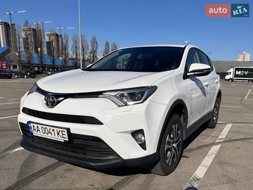Авто Toyota Rav4 2017 № 8665115