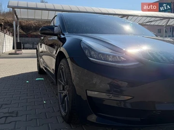 Авто Tesla Model 3 2018 № 8665117