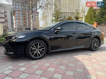 Авто Toyota Camry 2020 № 8665126