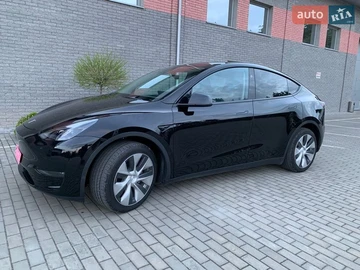 Авто Tesla Model Y 2023 № 8665129
