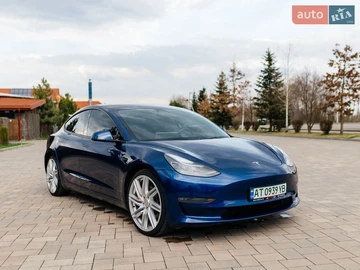 Авто Tesla Model 3 2023 № 8665145