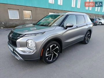 Авто Mitsubishi Outlander 2022 № 8665173