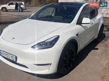 Авто Tesla Model Y 2024 № 8665193