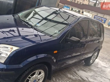 Авто Ford Fusion 2002 № 8665354