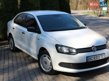 Авто Volkswagen Polo 2011 № 8665471
