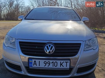 Авто Volkswagen Passat 2010 № 8665534
