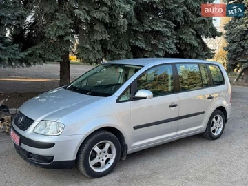 Авто Volkswagen Touran 2004 № 8665635