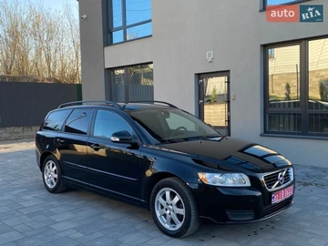 Авто Volvo V50 2012 № 8665730