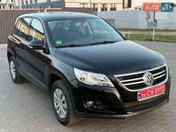 Авто Volkswagen Tiguan 2010 № 8665792