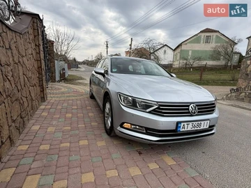 Авто Volkswagen Passat 2018 № 8665825