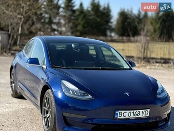 Авто Tesla Model 3 2020 № 8666040