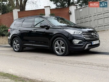 Авто Hyundai Grand Santa Fe 2014 № 8666050