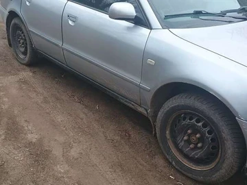 Авто Audi A4 1999 № 8666224