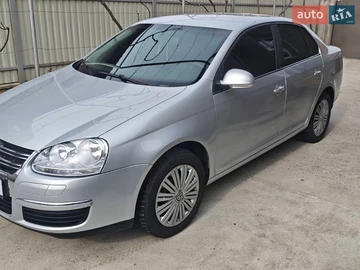 Авто Volkswagen Jetta 2006 № 8666250