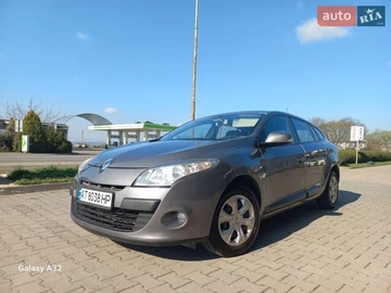 Авто Renault Megane 2010 № 8666266