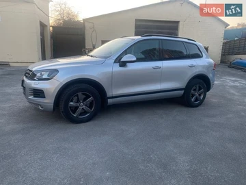 Авто Volkswagen Touareg 2011 № 8666276